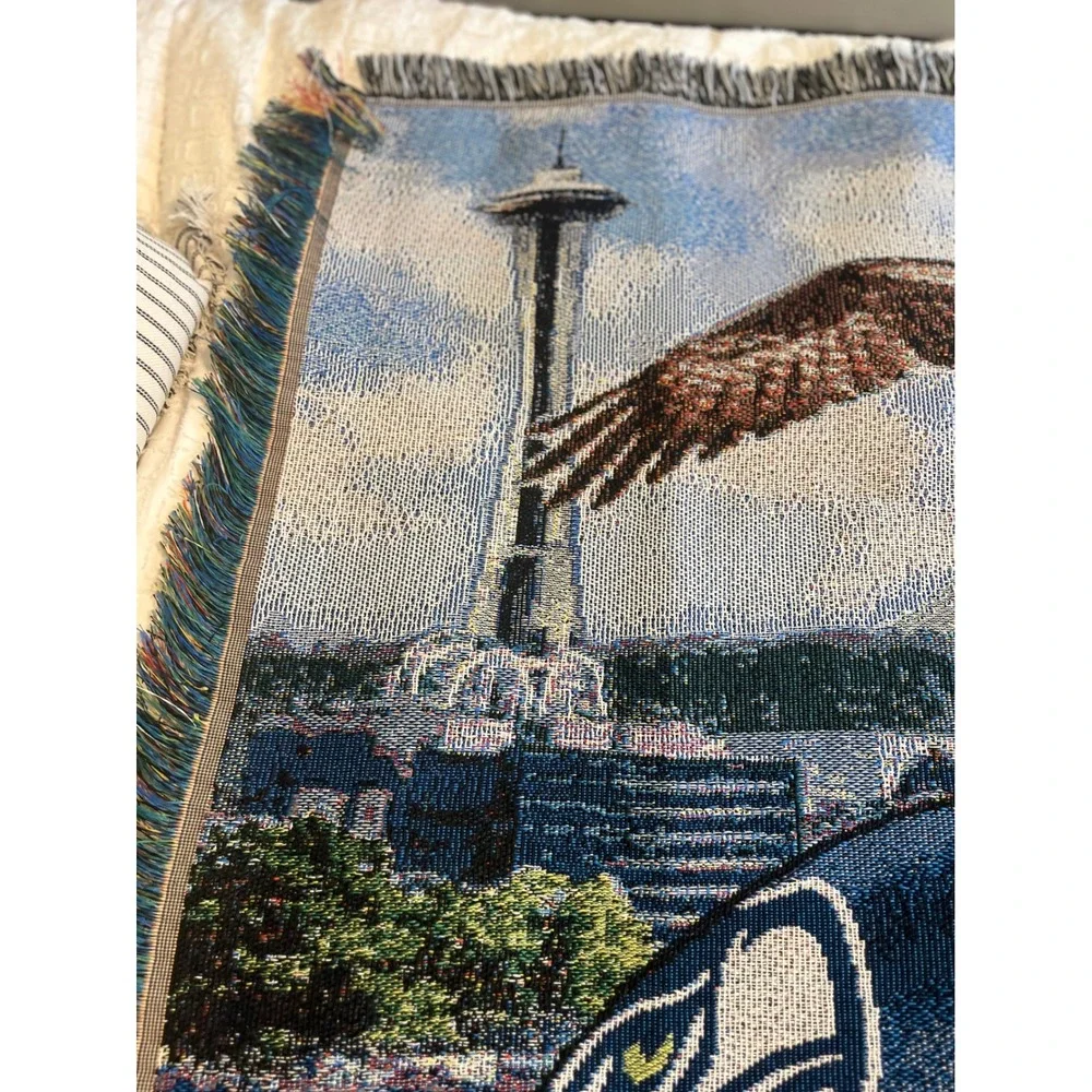 PNW Seattle Seahawks Woven Tapestry Throw Blanket Space Needle Mt Rainier SODO